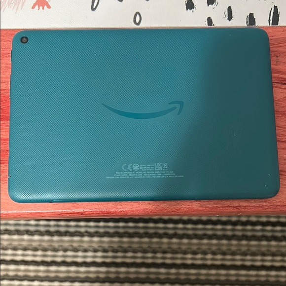 Kindle Fire - Picture 2 of 4